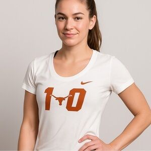 Nike Texas Longhorns tee  size Medium
